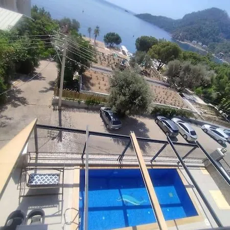 Denize 50 Mt Villa